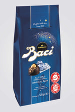 שוקולד מריר, ממולא קרם ושברי אגוזי לוז ואגוז לוז שלם.