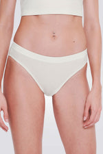 תחתוני היי לג GO Casual בצבע לבן