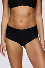 תחתוני מקסי Pretty Micro בצבע שחור