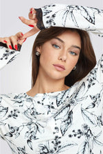 פיג'מת פרחונית