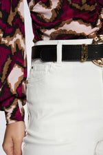 מכנסי 3/4 לנשים בצבע לבן