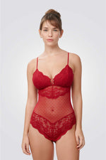 בגד גוף תחרה בצבע אדום