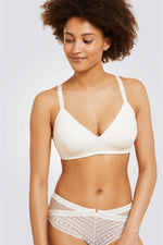 חזייה מרופדת STYLE בצבע לבן