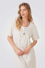 כותונת לילה בהדפס לבבות