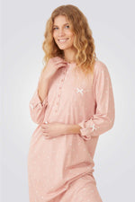 כותונת לילה פרחונית בגזרת 3/4