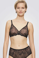 חזיית תחרה למידות גדולות Amourette Charm W02 צבע שחור