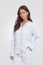 פיג'מת משבצות מכופתרת