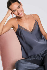 גופיית פיג'מה MYZA בשיבוץ אבנים