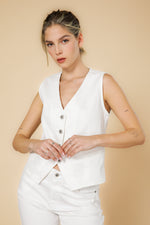 ווסט ג'ינס בצבע לבן