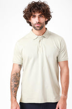 חולצת פולו קצרה בצבע בז' - MASHBIR//365