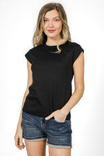 טישירט קצרה ללא שרוולים בצבע שחור - MASHBIR//365