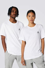 טישירט יוניסקס GO-TO EMBROIDERED STA בצבע לבן - MASHBIR//365