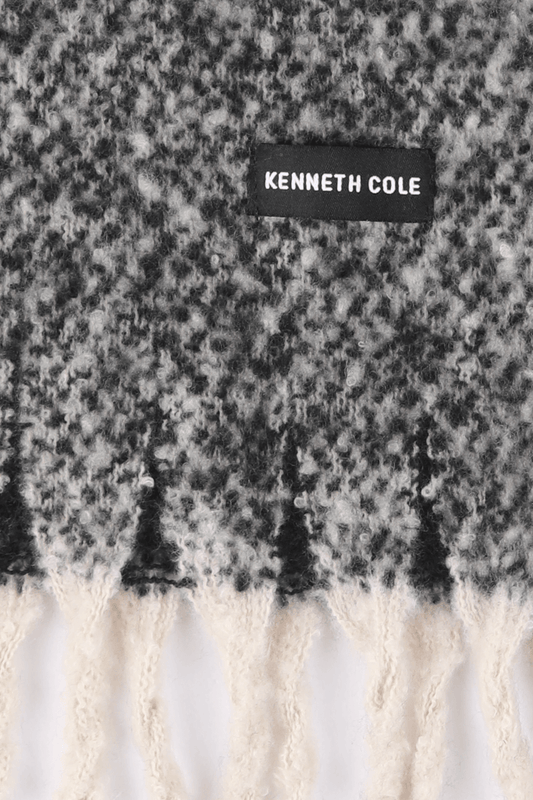 KENNETH COLE - צעיף עבה עם פרנזים בצבע אפור כהה - MASHBIR//365