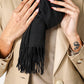 KENNETH COLE - צעיף לנשים בצבע שחור - MASHBIR//365 - 2