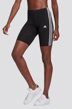 ADIDAS - טייץ קצר ESSENTIALS בצבע שחור - MASHBIR//365