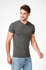 PEPE JEANS - טישירט בייסיק אפורה צווארון V - MASHBIR//365