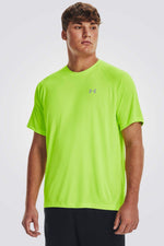 UNDER ARMOUR - טישירט לגבר Tech Reflective SS בגוון צהוב - MASHBIR//365
