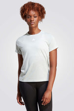 ADIDAS - טישירט לנשים TRAIN ESSENTIALS CREW בצבע לבן - MASHBIR//365