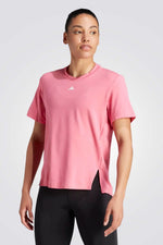 ADIDAS - טישירט VERSATILE TEE בצבע ורוד - MASHBIR//365