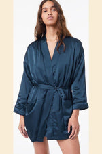 ETAM - חלוק סאטן עם בטנת פליז NEW SIBERIAN כחול - MASHBIR//365