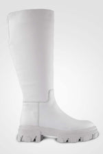 KENNETH COLE - מגפי ברך סוליית טרקטור WHITE STONE - MASHBIR//365