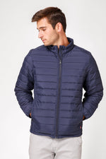 LEVI'S - מעיל ניילון בצבע נייבי - MASHBIR//365