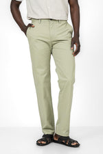 KENNETH COLE - מכנסי צ'ינו קלאסי בצבע ירוק בהיר - MASHBIR//365