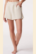 ETAM - מכנסיים קצרים ALEXEI בז' - MASHBIR//365