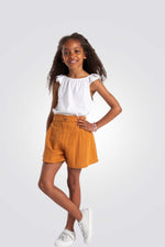 OKAIDI - מכנסיים קצרים לילדות בצבע קאמל - MASHBIR//365