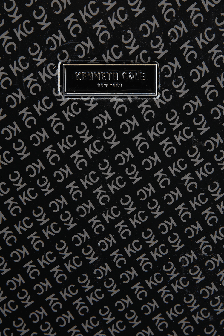 KENNETH COLE - מזוודה קשיחה בינונית 24" SOHO בצבע שחור - MASHBIR//365