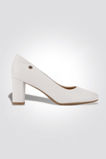 LADY COMFORT - נעל סירה עקב בצבע אופוויט - MASHBIR//365