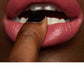 Yves Saint Laurent - שפתון ROUGE PUR COUTURE פיגמנטי ועמיד במיוחד בגימור משי - MASHBIR//365 - 9