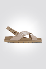 KENNETH COLE - סנדלי FLAT ANKLE STRAP לנשים בצבע בז' - MASHBIR//365