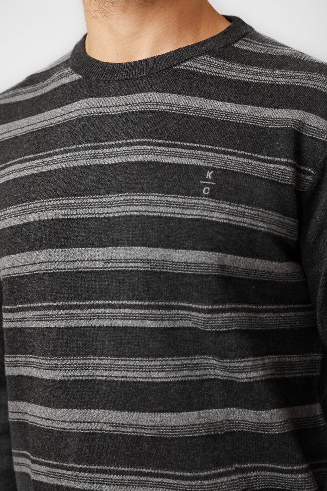 KENNETH COLE - סריג פסים ג'קארד בצבע אפור - MASHBIR//365