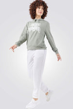 UNDER ARMOUR - סווטשירט קפוצ'ון לנשים בצבע ירוק - MASHBIR//365