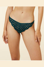 ETAM - תחתוני טנגה בעיטור שרשרת EXQUISE ירוק - MASHBIR//365