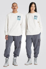 TIMBERLAND - חולצה ארוכה GRAPHIC TEE VINTAG בצבע לבן - MASHBIR//365