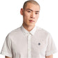 TIMBERLAND - חולצה מכופתרת קצרה עם לוגו בצבע לבן - MASHBIR//365 - 3
