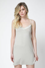 KENNETH COLE - כותונת בגימור סאטן בז' - MASHBIR//365