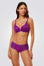 TRIUMPH - חזייה מרופדת Aura Spotlight Conscious WHP בצבע סגול - MASHBIR//365