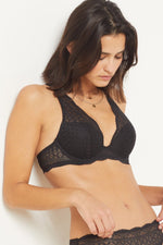 ETAM - חזיית פוש אפ תחרה משולשים IDOLE בצבע שחור - MASHBIR//365