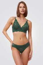 TRIUMPH - חזיית תחרה Amourette Charm Conscious N03 צבע מנטה - MASHBIR//365