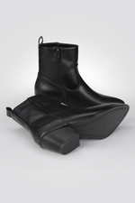 מגפוני עקב דמוי עור Baileyy בצבע שחור