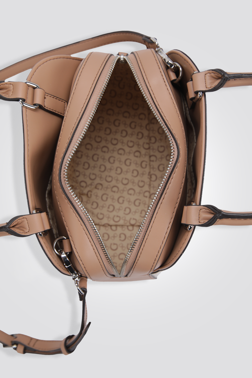 תיק יד לנשים עם לוגו