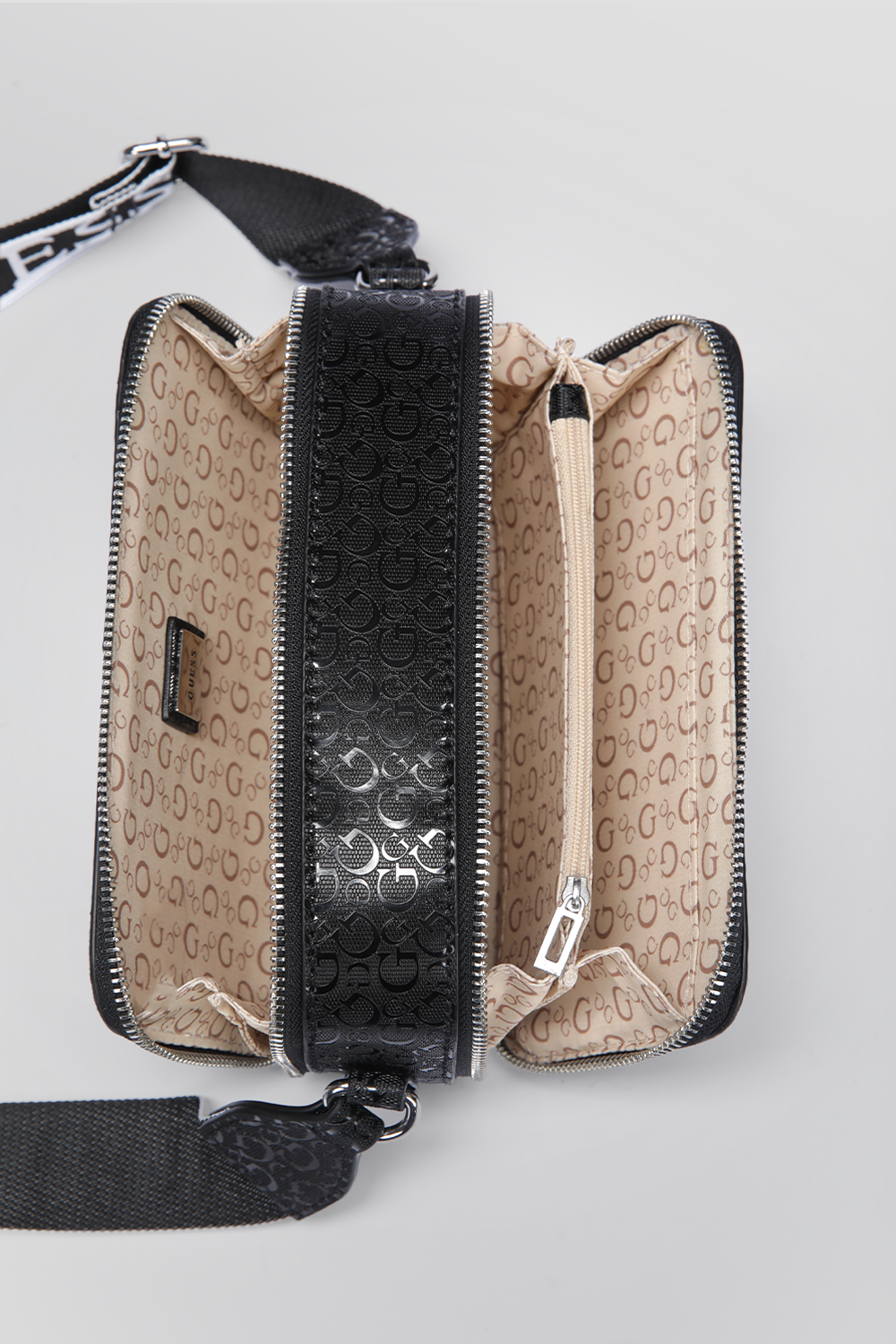 תיק צד קטן דמוי עור לנשים AMANZA בצבע שחור