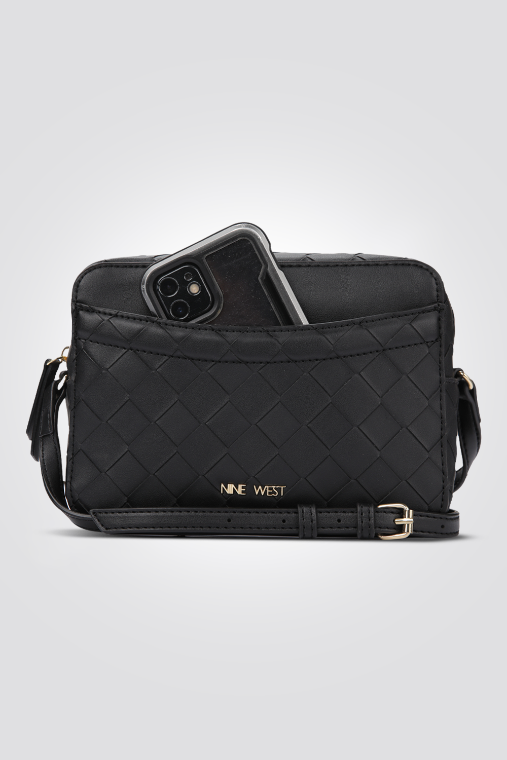 תיק צד בצבע שחור עם לוגו בצבע זהב