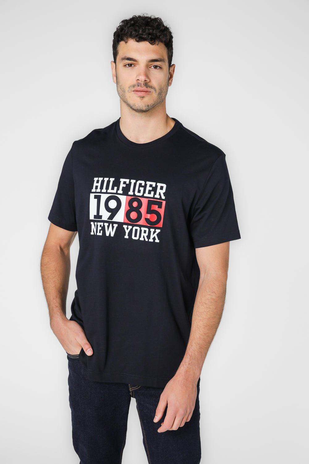 טישירט לגברים עם הדפס 