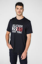 טישירט לגברים עם הדפס 