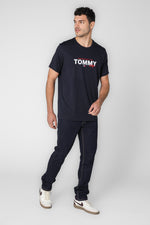 טישירט לגברים עם הדפס 