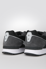 נעלי ספורט Nike Venture Runner לגברים 